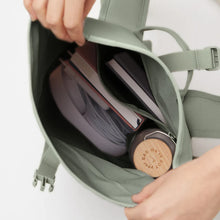 Lade das Bild in den Galerie-Viewer, Rolltop Small bass