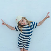 Lade das Bild in den Galerie-Viewer, Cherry Dad Cap