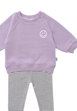 Lade das Bild in den Galerie-Viewer, 2tlg. Set mit Sweatshirt in flieder "Smiley" und geringelter Leggings: 62/68