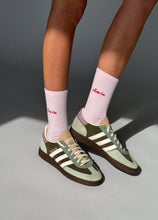 Lade das Bild in den Galerie-Viewer, CHÉRIE SOCKEN: 39-42