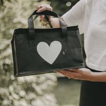 Lade das Bild in den Galerie-Viewer, Kühltasche schwarz Herz (VE = 5 Stk.)