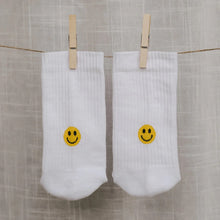 Lade das Bild in den Galerie-Viewer, Socken Smiley gelb