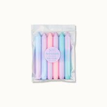 Lade das Bild in den Galerie-Viewer, Dip-Dye-Kerzen im Set: Bonbon Lavendel