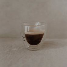Load image into Gallery viewer, Doppelwandiges Herzglas 150ml