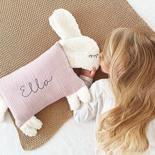 Lade das Bild in den Galerie-Viewer, Kuschelschaf - New Dusty Rosa mit Stick