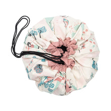 Load image into Gallery viewer, Walk in a park Aufbewahrungstasche