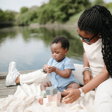 Load image into Gallery viewer, Nesting Stars