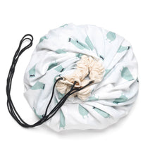 Lade das Bild in den Galerie-Viewer, Trainmap/ Bears Aufbewahrungstasche