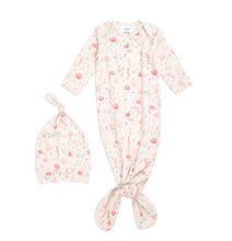 Lade das Bild in den Galerie-Viewer, Comfort Knit Gown & Hat | Perennial