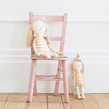 Lade das Bild in den Galerie-Viewer, Alfalfa Bunny groß