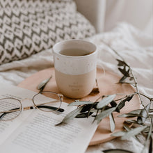 Lade das Bild in den Galerie-Viewer, Becher Do Nothing Club