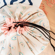 Lade das Bild in den Galerie-Viewer, Regenbogen Aufbewahrungstasche