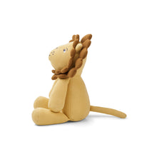 Lade das Bild in den Galerie-Viewer, Darcy Löwe