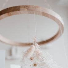 Load image into Gallery viewer, Holzkranz aus Eiche