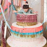 Lade das Bild in den Galerie-Viewer, Bunte Fransen Girlande groß