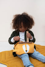 Load image into Gallery viewer, Kulturtasche - Mr. Lion