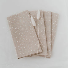 Lade das Bild in den Galerie-Viewer, Leinen Servietten Natur Punkte im 4er Set
