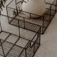 Lade das Bild in den Galerie-Viewer, Drahtkorb eckig 45 x 31 cm