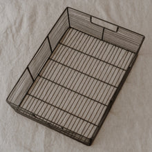 Lade das Bild in den Galerie-Viewer, Drahtkorb eckig 45 x 31 cm