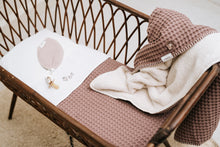 Lade das Bild in den Galerie-Viewer, Babydecke Plüsch Oslo
