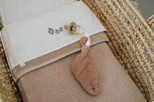 Lade das Bild in den Galerie-Viewer, Babydecke Plüsch Riga