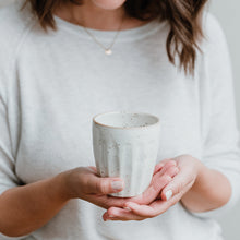 Load image into Gallery viewer, Becher Colina