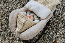 Load image into Gallery viewer, Fußsack 0+ 3 Punkte Plüsch Oslo