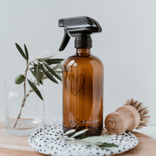 Lade das Bild in den Galerie-Viewer, Sprühflasche Herz