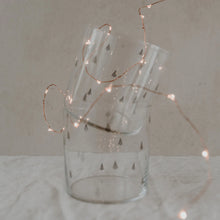 Lade das Bild in den Galerie-Viewer, Trinkglas Tannen schwarz im 2er Set