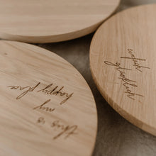 Lade das Bild in den Galerie-Viewer, Wandregal Happy Place 32cm