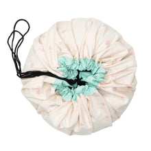 Lade das Bild in den Galerie-Viewer, Cherry Love Aufbewahrungstasche