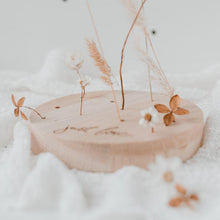 Lade das Bild in den Galerie-Viewer, Blumenständer just love