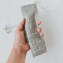 Lade das Bild in den Galerie-Viewer, Schwammtücher Lebe Liebe Lache im 3er Set