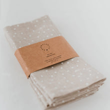 Lade das Bild in den Galerie-Viewer, Leinen Servietten Natur Punkte im 4er Set