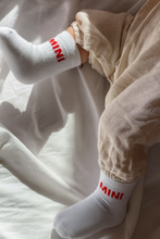 Lade das Bild in den Galerie-Viewer, MINI SOCKEN | ROT: 0-1 Jahre
