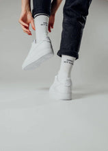 Lade das Bild in den Galerie-Viewer, SORRY NOT SORRY SOCKEN: 43-46
