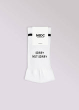 Lade das Bild in den Galerie-Viewer, SORRY NOT SORRY SOCKEN: 35-38
