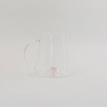 Lade das Bild in den Galerie-Viewer, Karaffe Herzfigur rosa (VE = 4 Stk)
