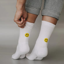 Lade das Bild in den Galerie-Viewer, Socken Smiley gelb
