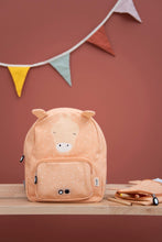 Load image into Gallery viewer, Rucksack - Mrs. Giraffe
