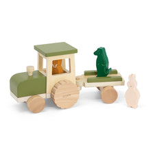 Load image into Gallery viewer, Traktor aus Holz mit Figuren
