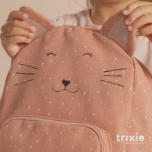 Load and play video in Gallery viewer, Rucksack - Mrs. Cat

