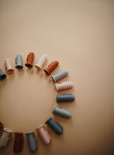 Load image into Gallery viewer, Fingerzahnbürsten - Sand/ Cambridge Blue
