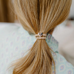 Metallic Haarband mit goldenem Herz
