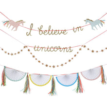 Lade das Bild in den Galerie-Viewer, I Believe In Unicorns Girlande
