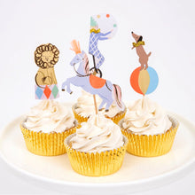 Lade das Bild in den Galerie-Viewer, Zirkus Cupcake Kit
