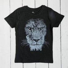 Lade das Bild in den Galerie-Viewer, T-shirt - Lion King
