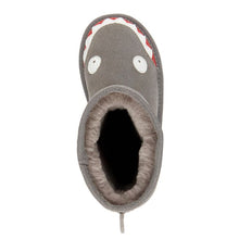 Lade das Bild in den Galerie-Viewer, Shark
