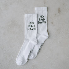 Lade das Bild in den Galerie-Viewer, Socken No Bad Days
